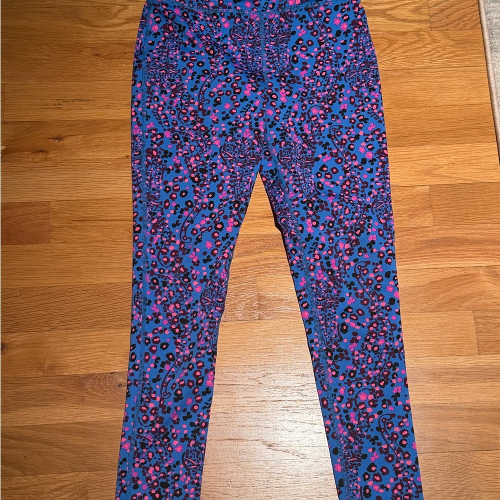 Lilly Pulitzer Growl & Prowl Weekender Leggings